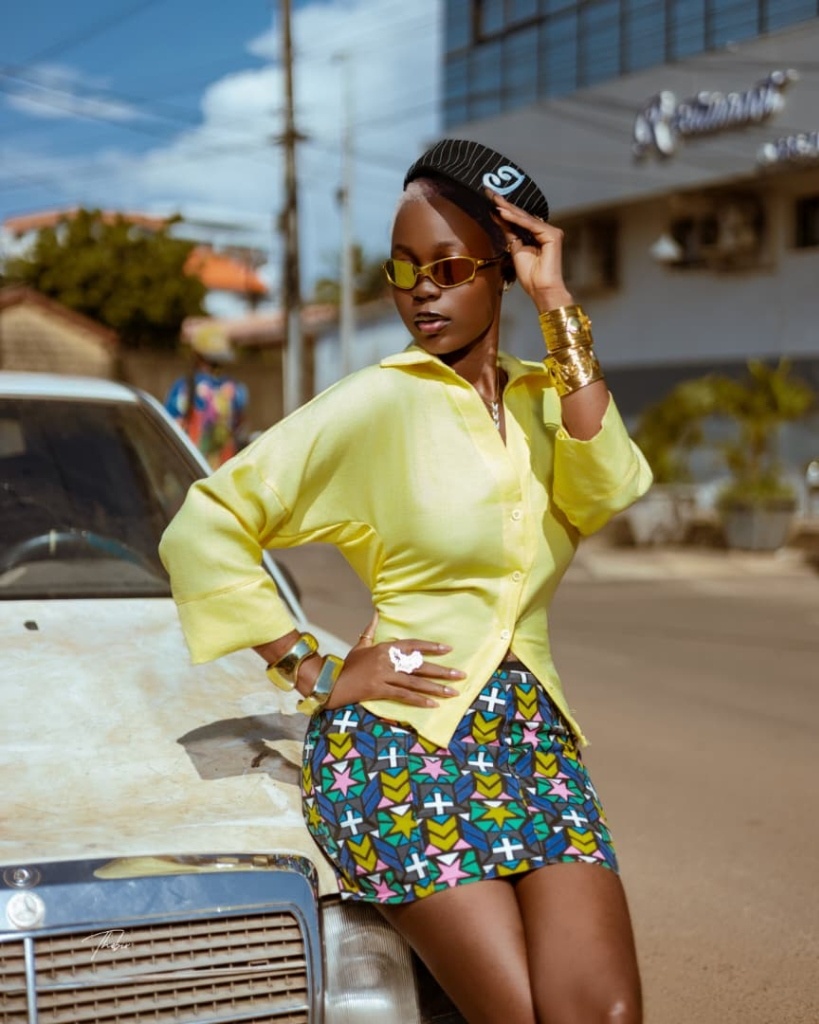 Fanta — Top Model Guinée 2026 — Photographie par Thobix Eclou (4/10)