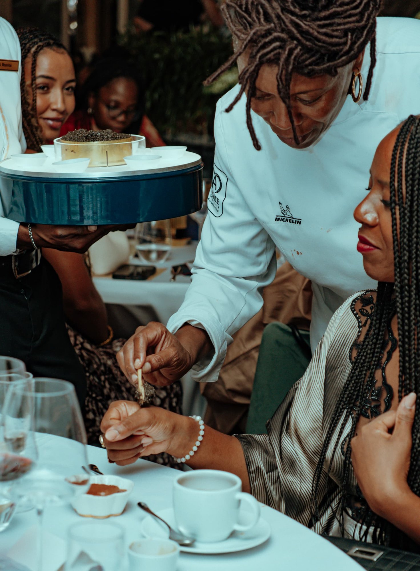 Kɔn ɖokpo — L'Ami Sofitel — Photographie par Thobix Eclou (22/23)