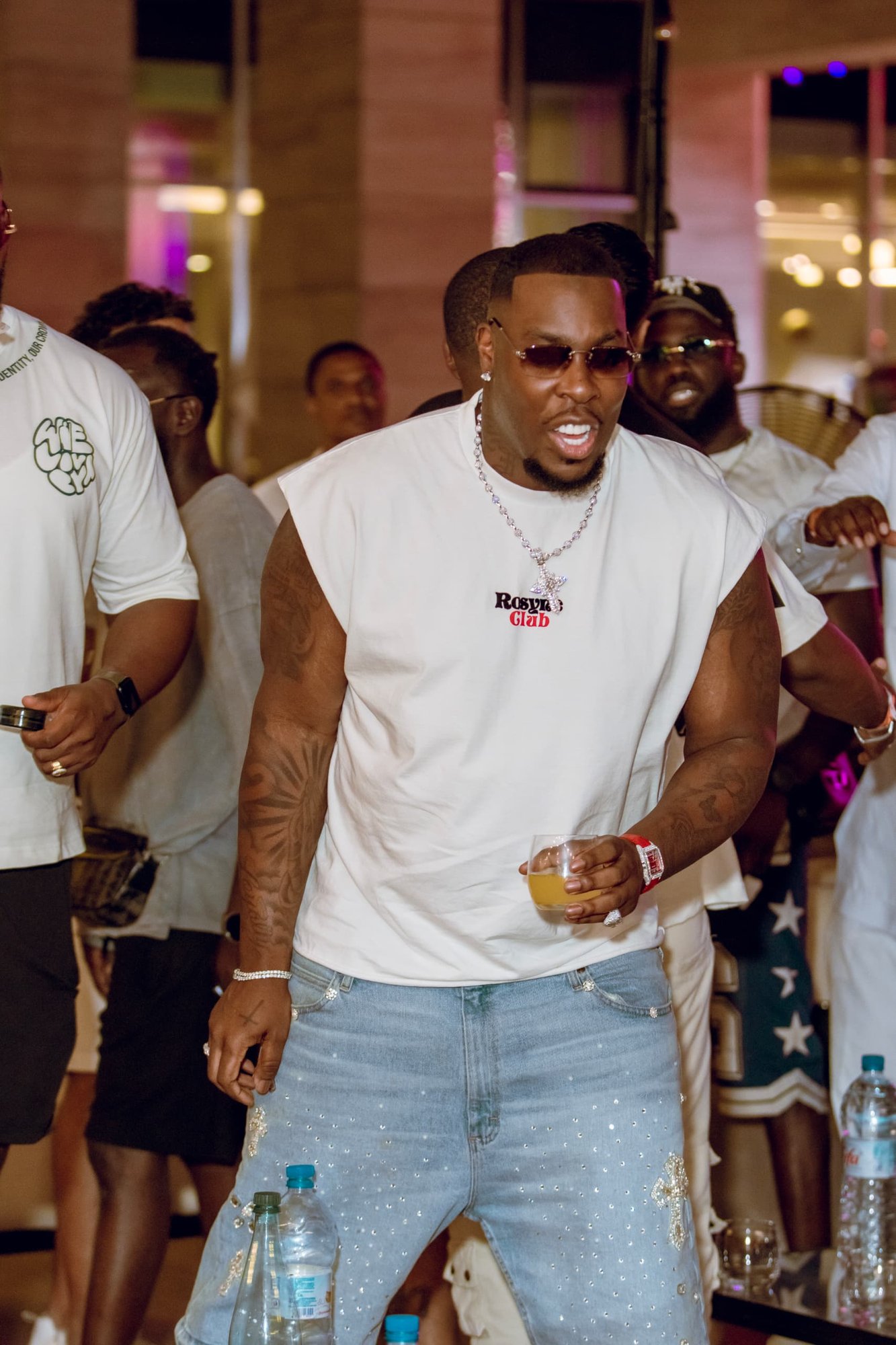 Pool Party — We Love EYA — Photographie par Thobix Eclou (21/28)